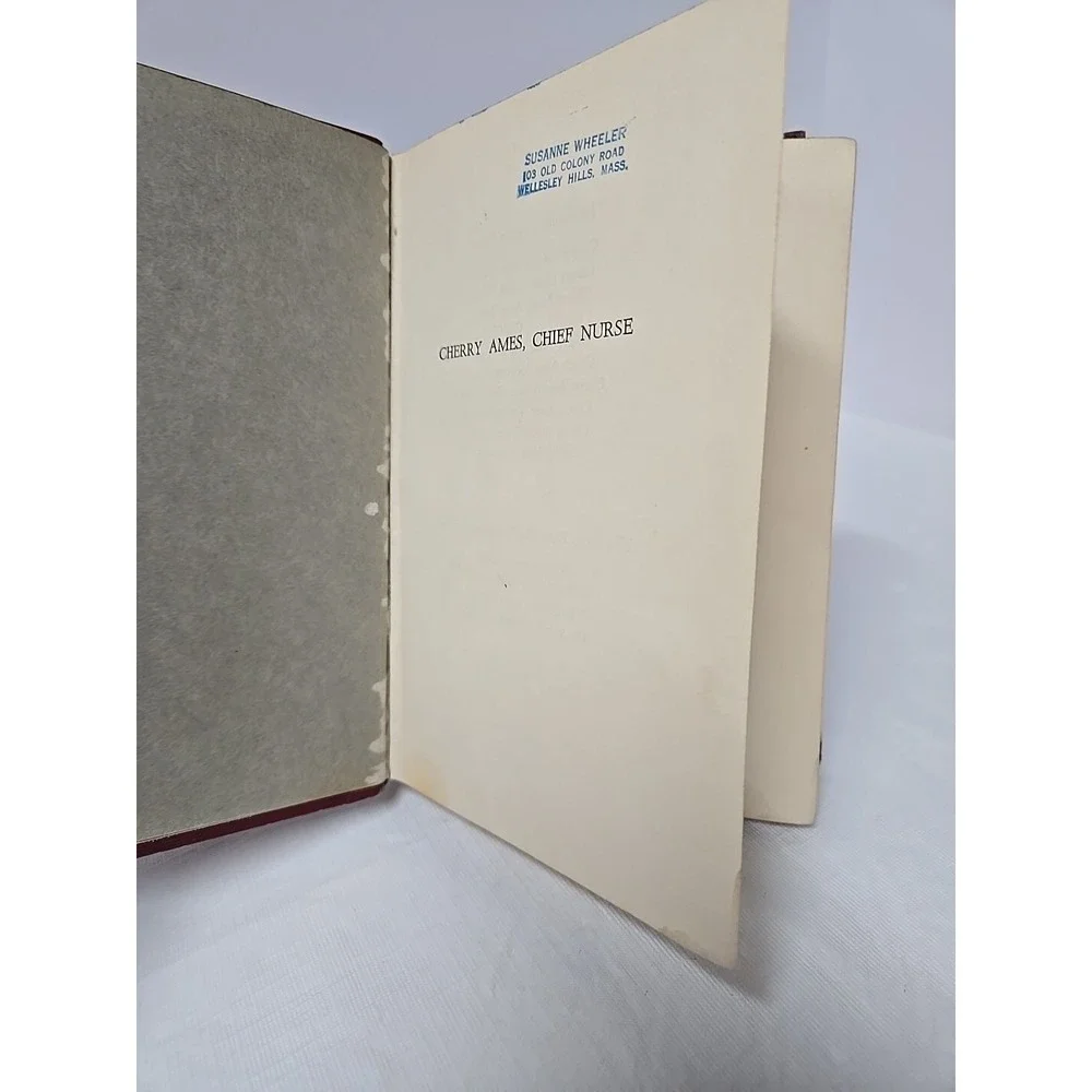 VTG WWII 1944 Cherry‎ Ames, Chief Nurse Hardcover by Helen Wells First Edition